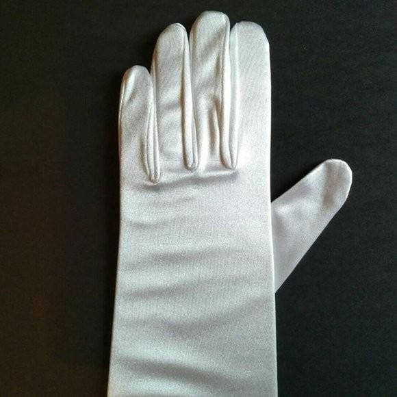 Long white satin gloves - Picture 4 of 4